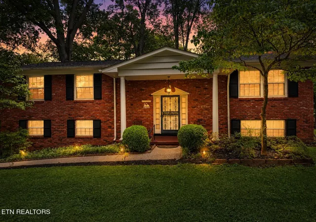 4th image of 8705 Longmeade Dr, Knoxville, TN 37923 | MLS# 1346376