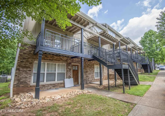 Photo 2 of Condo for sale at 3940 Cherokee Woods Way #201, Knoxville, TN 37920 | MLS# 1347740 | Listing updated on 2026-07-10