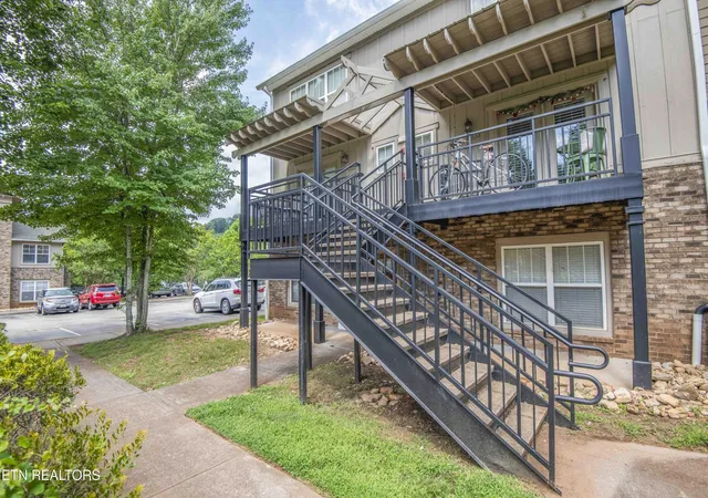Photo 4 of Condo for sale at 3940 Cherokee Woods Way #201, Knoxville, TN 37920 | MLS# 1347740 | Listing updated on 2026-07-10