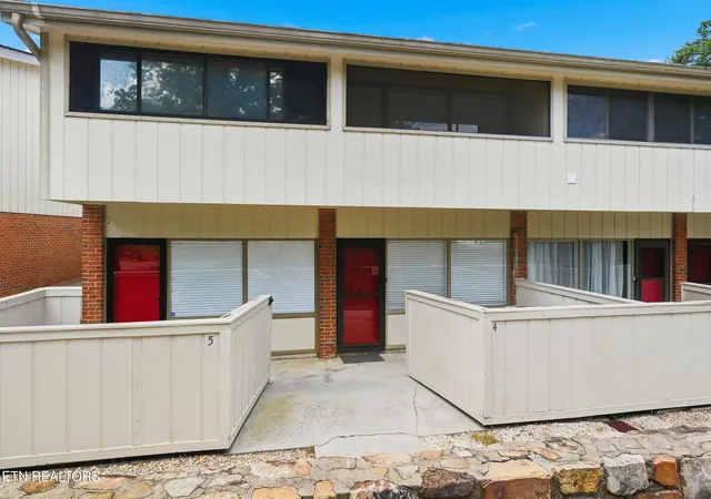 2nd image of 2806 Suncrest Rd #APT 4, Pigeon Forge, TN 37863 | MLS# 1348006