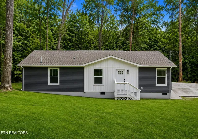 3rd image of 6504 Milroy Ln, Knoxville, TN 37918 | MLS# 1346336