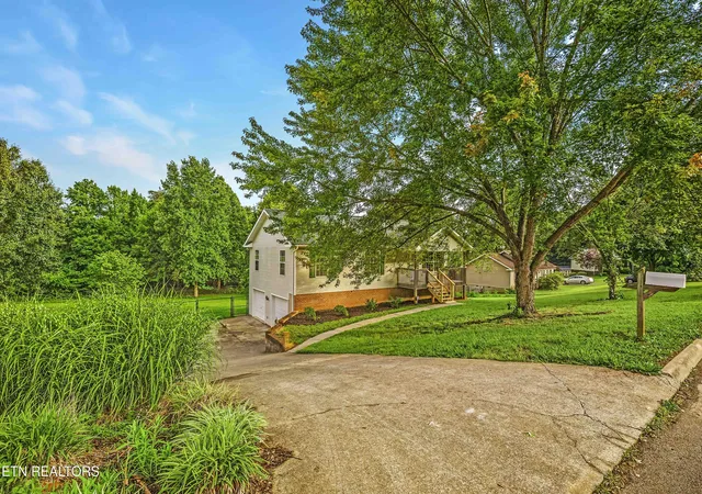 3rd image of 1245 Buford Ct, Greenback, TN 37742 | MLS# 1346341