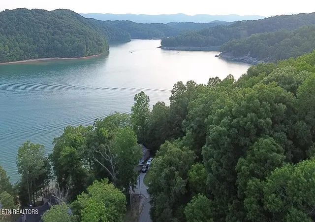 Homes for sale in La Follette, TN | Cove Pointe Rd, La Follette, TN 37766 | MLS# 1346346