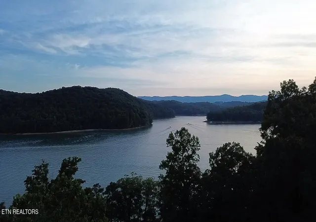 Homes for sale in La Follette, TN | Cove Pointe Rd, La Follette, TN 37766 | MLS# 1346346