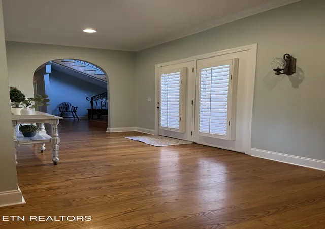 3rd image of 34 Whitehall, Bristol, TN 37620 | MLS# 1346895