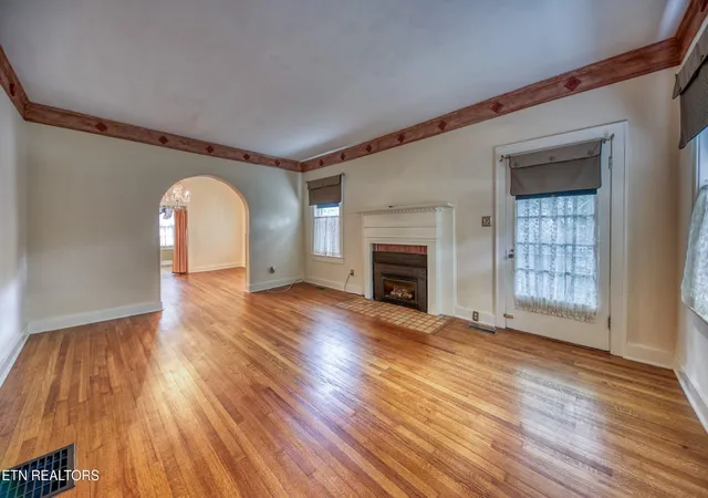 3rd image of 918 Windgate St, Knoxville, TN 37919 | MLS# 1347979