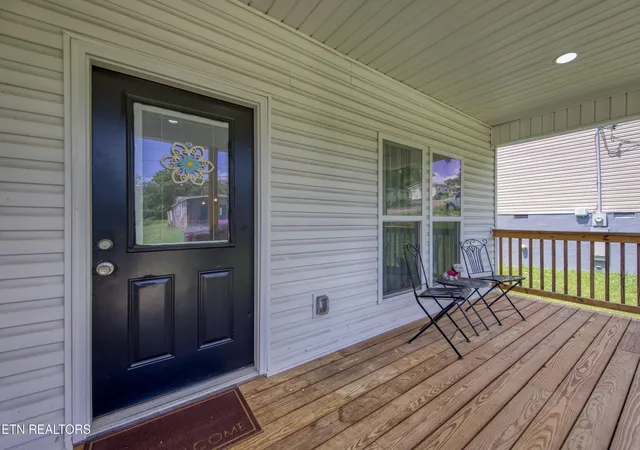 Photo 2 of Single family home for sale at 2901 Lay Ave, Knoxville, TN 37914 | MLS# 1346677 | Listing updated on 2026-09-18