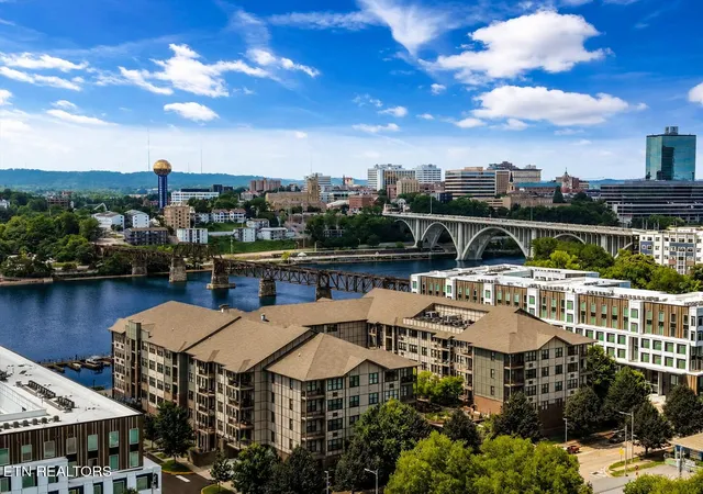 3rd image of 445 W Blount Ave #308, Knoxville, TN 37920 | MLS# 1346359