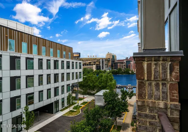 5th image of 445 W Blount Ave #308, Knoxville, TN 37920 | MLS# 1346359