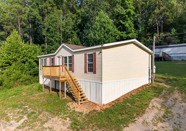Photo 3 of Single family home for sale at 137 Morrison Subdivision Rd, Oakdale, TN 37829 | MLS# 1346351 | Listing updated on 2026-09-18