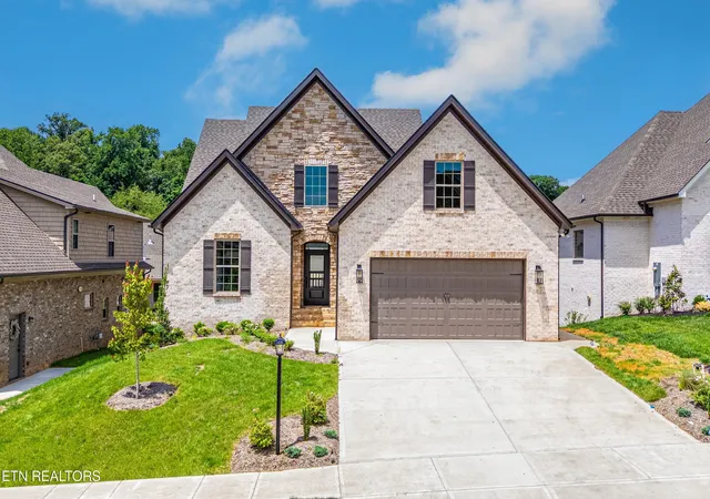 Photo 1 of Single family home for sale at 12015 Avery Manor Ln, Knoxville, TN 37932 | MLS# 1346441 | Listing updated on 2026-08-17