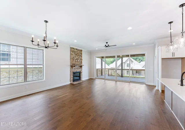 Photo 4 of Single family home for sale at 12015 Avery Manor Ln, Knoxville, TN 37932 | MLS# 1346441 | Listing updated on 2026-08-17