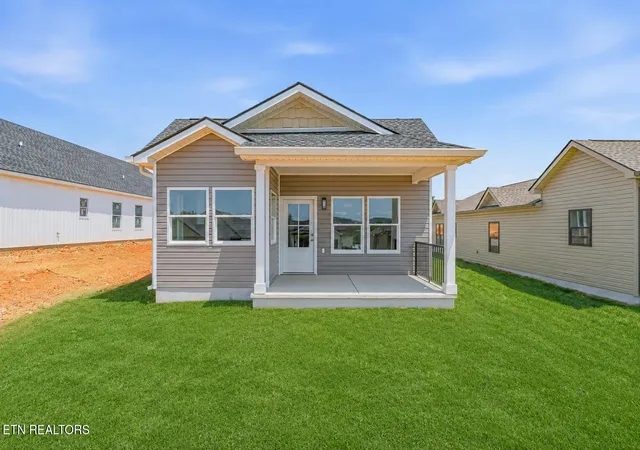 1st image of 1028 Wentford Ave, Sweetwater, TN 37874 | MLS# 1346413