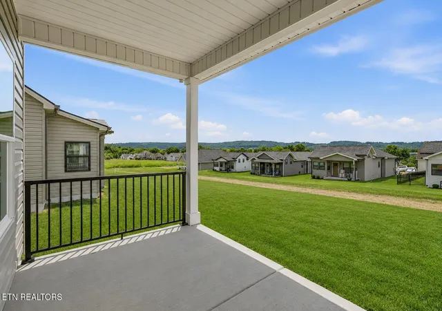 4th image of 1028 Wentford Ave, Sweetwater, TN 37874 | MLS# 1346413
