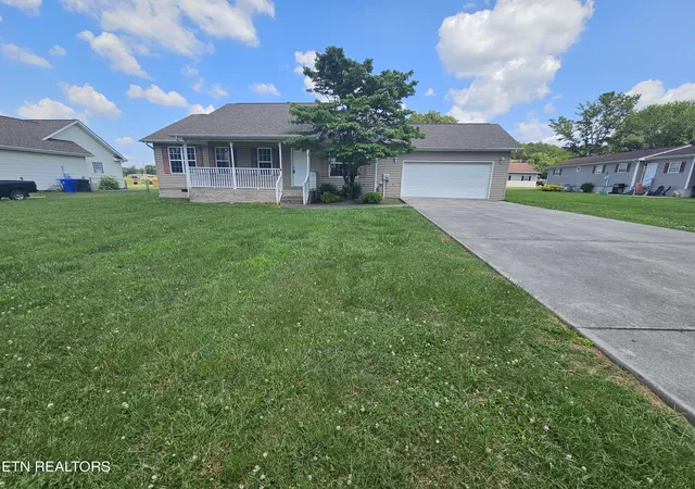 Homes for sale in Madisonville, TN | 1017 Meek St, Madisonville, TN 37354 | MLS# 1346425