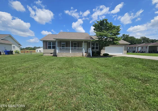 Homes for sale in Madisonville, TN | 1017 Meek St, Madisonville, TN 37354 | MLS# 1346425