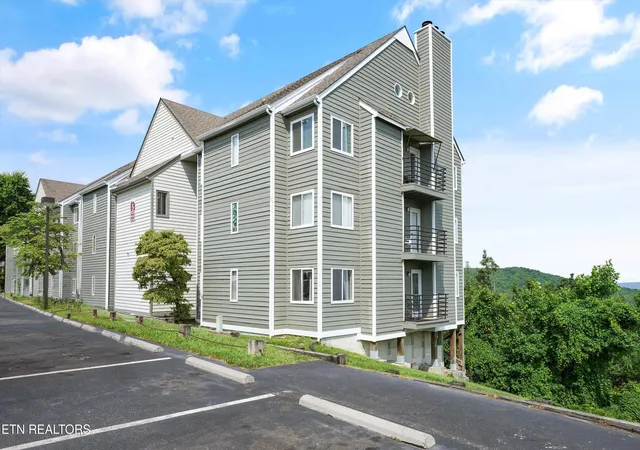 Homes for sale in Gatlinburg, TN | 1260 Ski View Dr #5305, Gatlinburg, TN 37738 | MLS# 1346702