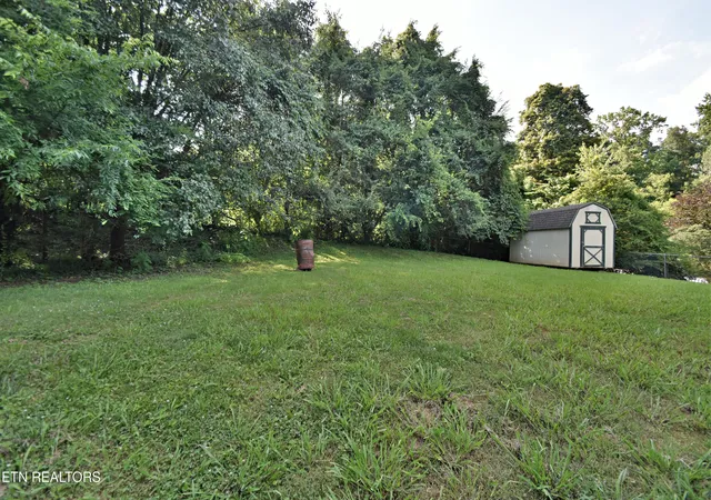 Homes for sale in Seymour, TN | 309 Perry Ln, Seymour, TN 37865 | MLS# 1346396