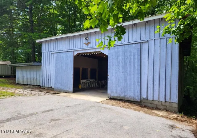 Homes for sale in Jamestown, TN | 2780 Leatherwood Ford Rd, Jamestown, TN 38556 | MLS# 1346453