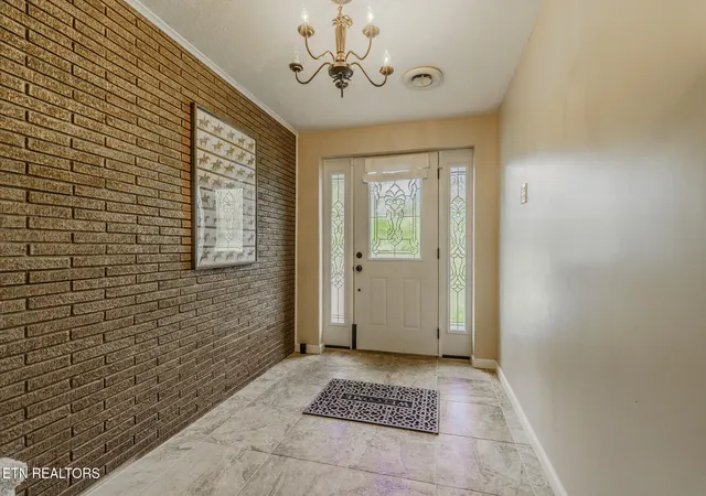 Photo 3 of Single family home for sale at 6904 Millertown Pike, Knoxville, TN 37924 | MLS# 1346672 | Listing updated on 2026-10-26
