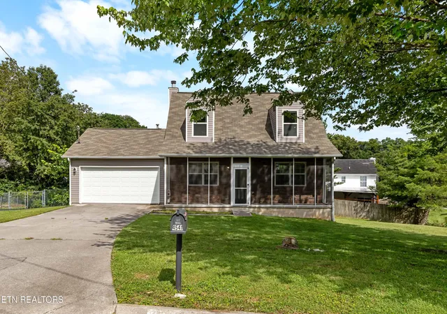 Photo 3 of Single family home for sale at 4541 Kinlock Ln, Knoxville, TN 37921 | MLS# 1346460 | Listing updated on 2026-09-09