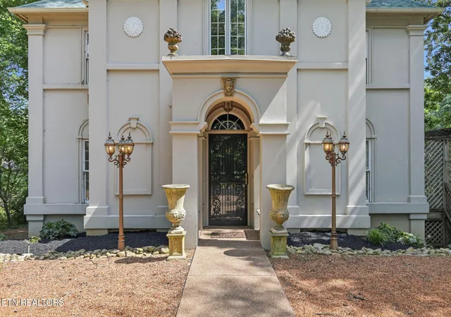 Photo 3 of Single family home for sale at 3720 Kingston Pike, Knoxville, TN 37919 | MLS# 1346885 | Listing updated on 2026-09-18