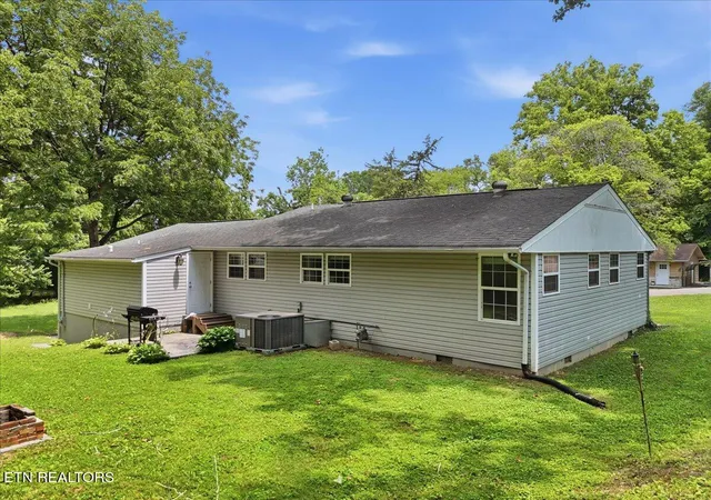 Homes for sale in Knoxville, TN | 415 Michael St, Knoxville, TN 37914 | MLS# 1346695