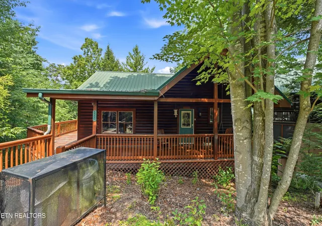 2nd image of 530 4 Chickasaw Gap Wy, Pigeon Forge, TN 37863 | MLS# 1346622