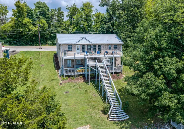 Homes for sale in Dandridge, TN | 1413 Hwy 139, Dandridge, TN 37725 | MLS# 1346967