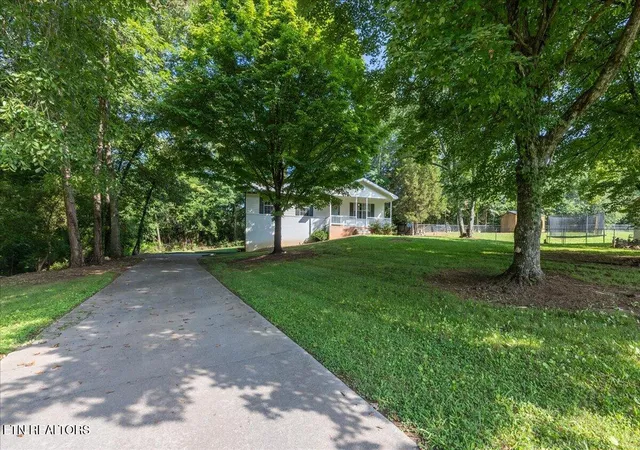 3rd image of 860 Anchor Dr, Lenoir City, TN 37771 | MLS# 1346610