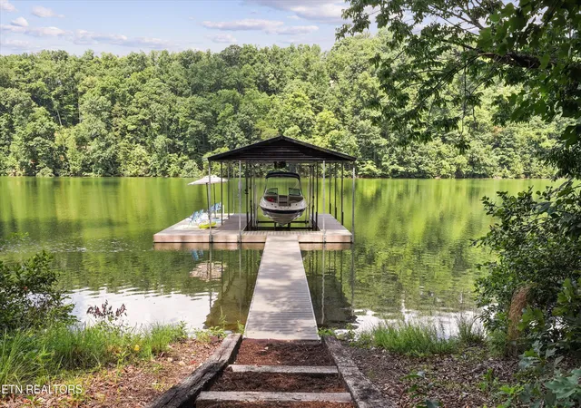 Homes for sale in Kingston, TN | 615 The Battery, Kingston, TN 37763 | MLS# 1346581