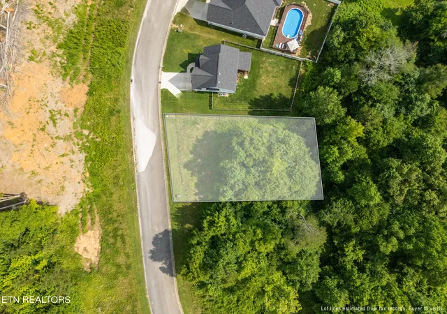 Homes for sale in Oak Ridge, TN | 113 Cherry Oak Dr, Oak Ridge, TN 37830 | MLS# 1346484