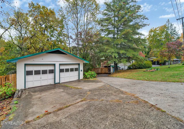 4th image of 109 Wakefield Rd, Oak Ridge, TN 37830 | MLS# 1346586
