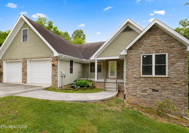 3rd image of 212 Poppy Hill Ln, La Follette, TN 37766 | MLS# 1346509