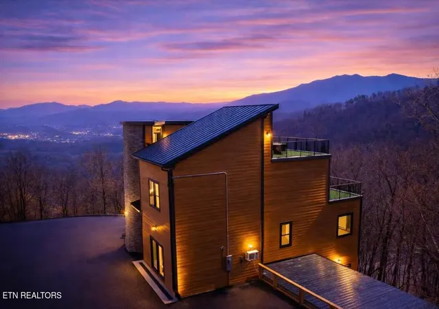 Photo 3 of Single family home for sale at 1257 Bavarian Way, Gatlinburg, TN 37738 | MLS# 1347015 | Listing updated on 2026-09-18