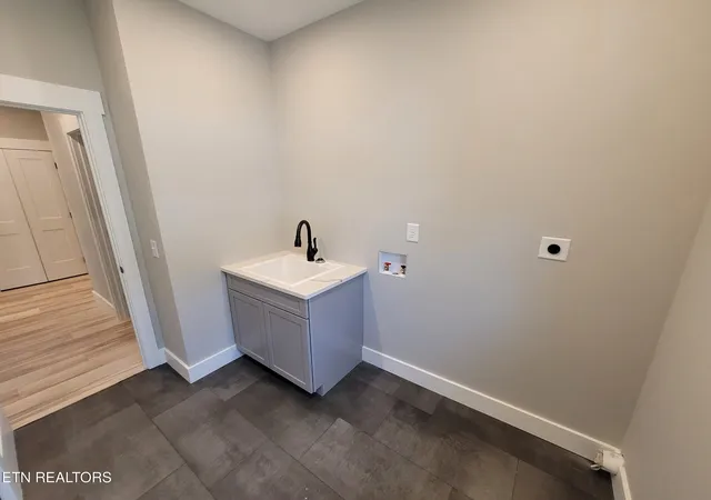 21st image of 312 Cheeyo Ln, Loudon, TN 37774 | MLS# 1346530
