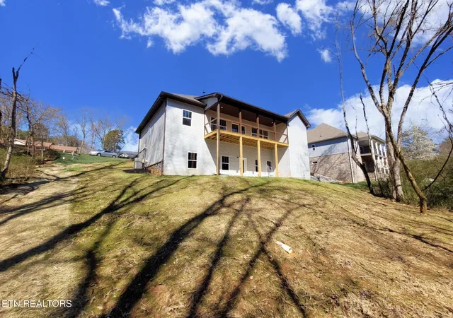 Photo 4 of Single family home for sale at 312 Cheeyo Ln, Loudon, TN 37774 | MLS# 1346530 | Listing updated on 2026-09-23