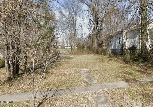 Photo 1 of Land for sale at 0 Mccalla Ave, Knoxville, TN 37915 | MLS# 1346842 | Listing updated on 2026-09-14