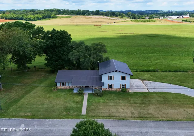 Homes for sale in Greenback, TN | 560 Rudd Rd, Greenback, TN 37742 | MLS# 1346783