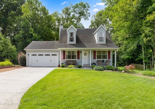 Photo 1 of Sale Pending at 8636 Barbee Ln, Knoxville, TN 37923 | MLS# 1346862 | Listing updated on 2026-09-01