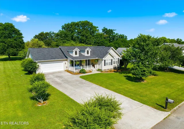 Homes for sale in Madisonville, TN | 114 Brighton Farms Wy, Madisonville, TN 37354 | MLS# 1346700