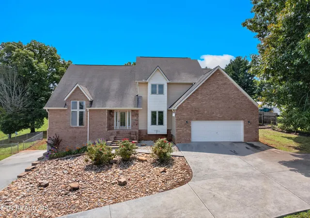 Homes for sale in Dandridge, TN | 219 Sullivan Pointe, Dandridge, TN 37725 | MLS# 1346725