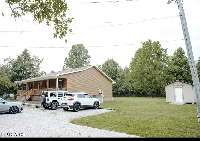 Homes for sale in Jamestown, TN | 935 Pine Tree Rd, Jamestown, TN 38556 | MLS# 1346637