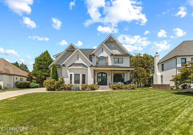 Photo 1 of Sale Pending at 10632 Lakecove Way, Knoxville, TN 37922 | MLS# 1347185 | Listing updated on 2026-09-14