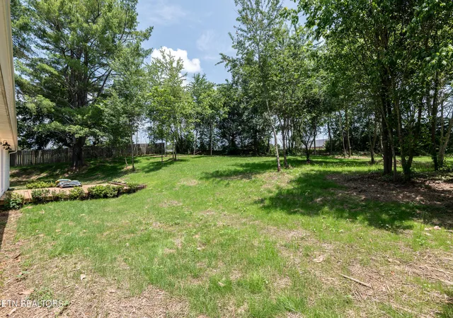 Homes for sale in Tellico Plains, TN | 474 Bank St, Tellico Plains, TN 37385 | MLS# 1346597