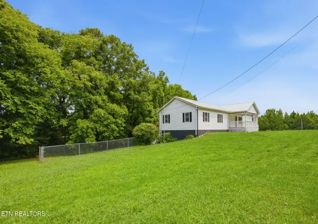 Homes for sale in Newport, TN | 817 Hwy 160, Newport, TN 37821 | MLS# 1346656