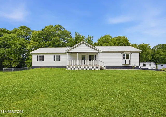 Homes for sale in Newport, TN | 817 Hwy 160, Newport, TN 37821 | MLS# 1346656