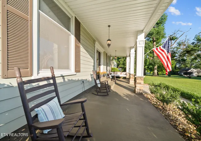image of 206 W Cleveland Ave, Monterey, TN 38574 | MLS# 1346683
