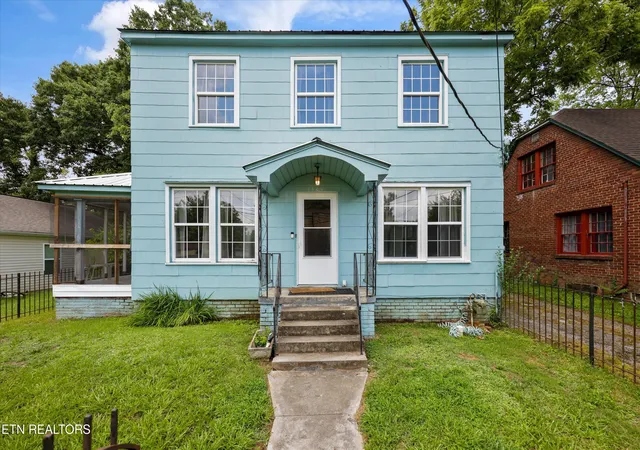 Homes for sale in Knoxville, TN | 3604 Lansing Ave, Knoxville, TN 37914 | MLS# 1347606