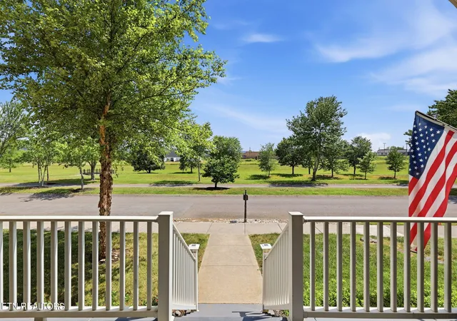 Homes for sale in Sweetwater, TN | 315 Willowcreek Blvd, Sweetwater, TN 37874 | MLS# 1346962